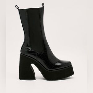🐊Nasty Gal🐊PuCroc Platform Flare Chelsea Boots
